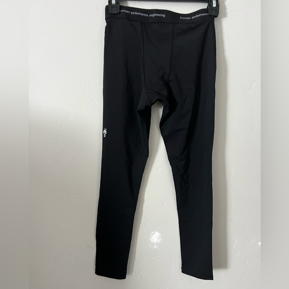 human performance engineering Male Compression 3/4 Leggings - Black - Picture 3 of 6